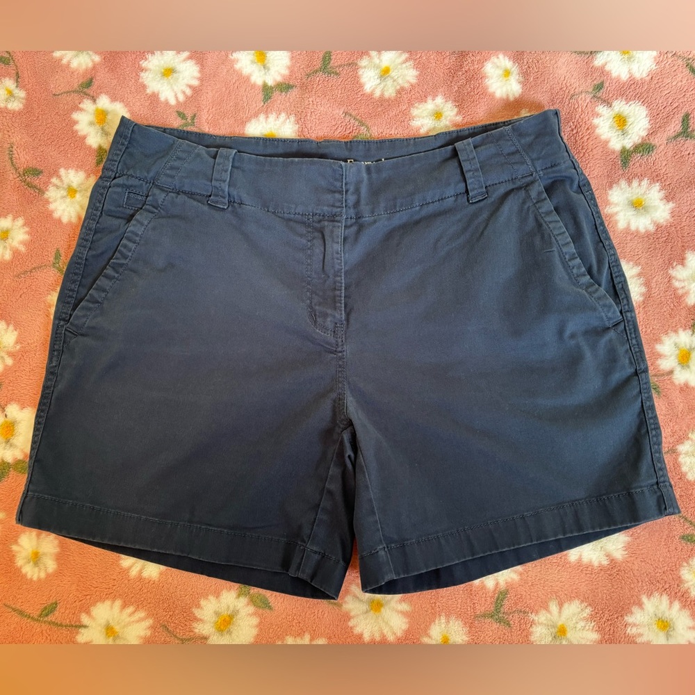 Vineyard Vines Everyday Navy Shorts Size 6 EUC